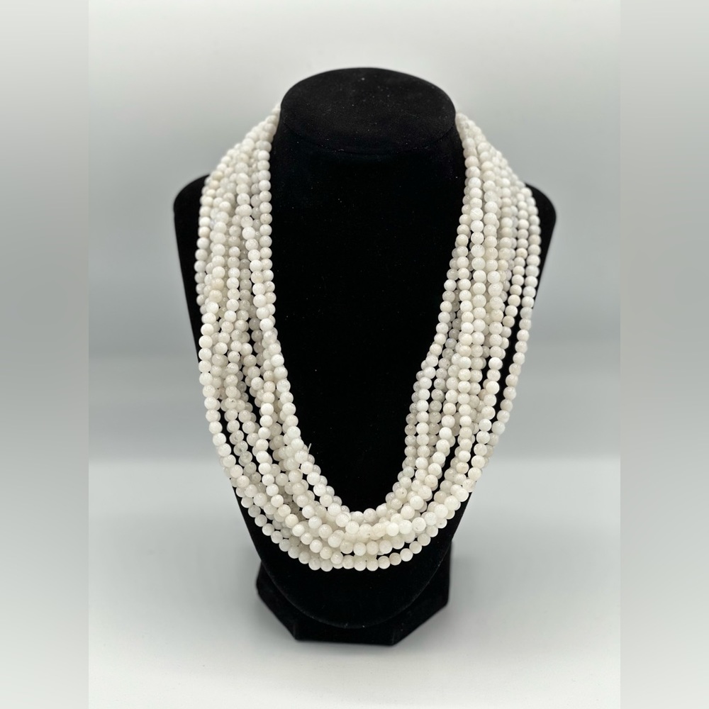 Natural Moonstone Necklace, 20in stretch. Good Flash. 6mm